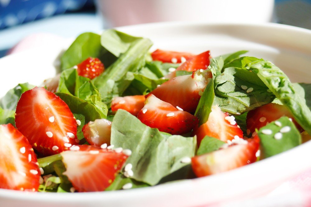 Spinach Salad With Strawberries
